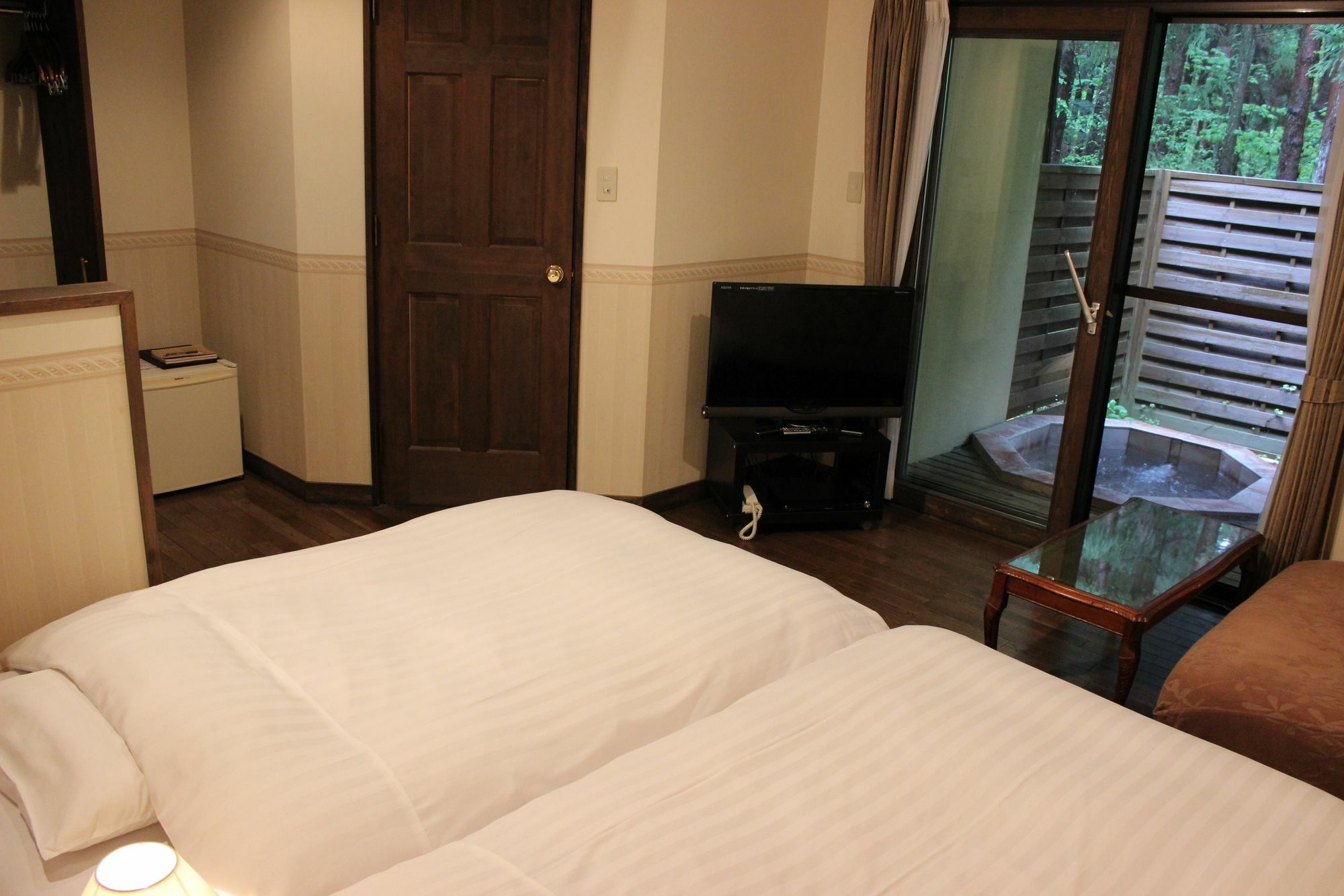 Gusthof Lumiere Hotel Fujikawaguchiko Exterior photo